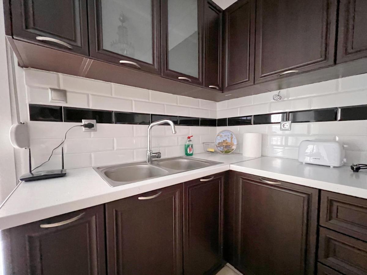 Wsd Kampani New Comfy And Cozy 1bd Near Metro Athens